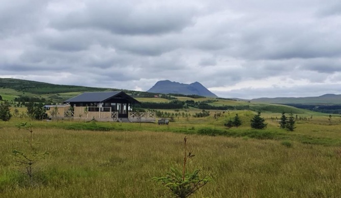 Adorable cosy and private new cabin in the south