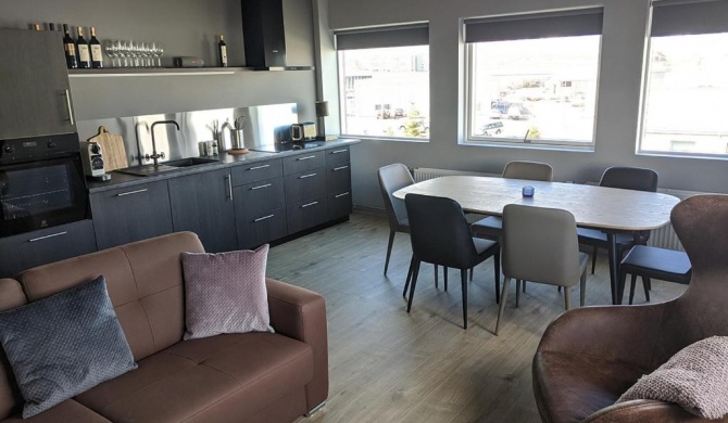 Boutique by the harbour - Apartments Akureyri